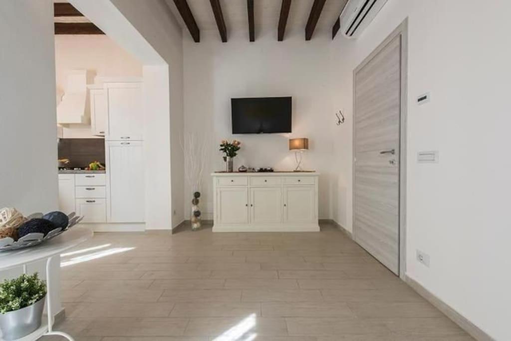 Little Box House * Florencia