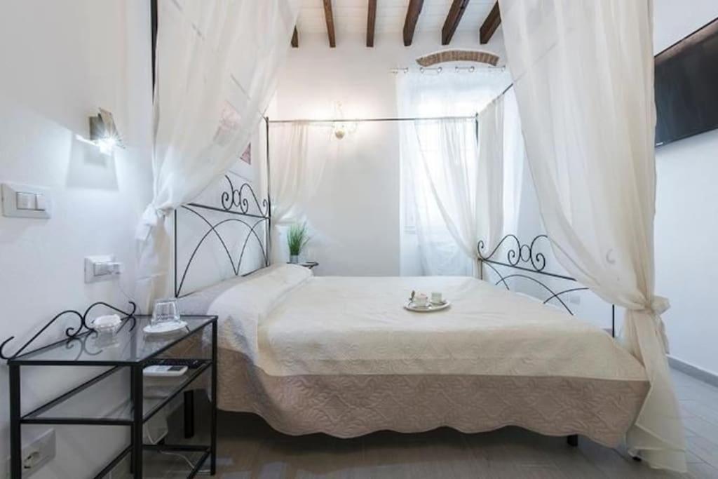 Little Box House * Florencia